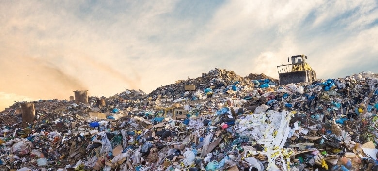 Sociedade de Engenharia do Rio Grande do Sul (SERGS) debate futuro do tratamento de resíduos sólidos 1 Lixão